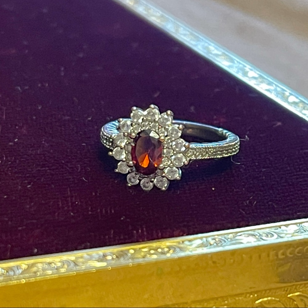 Ruby Diamond ring - Picture 2 of 4
